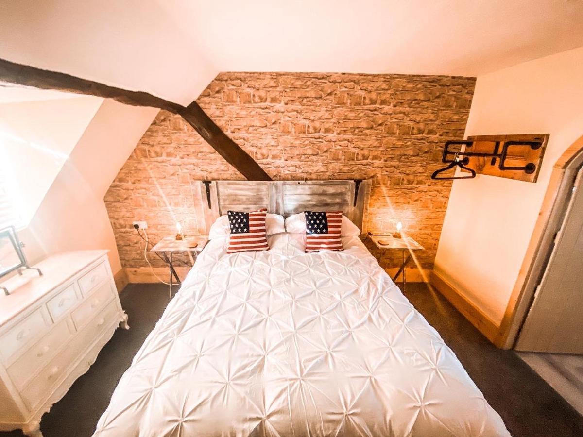 The Loft At Riverside Suites Bridgnorth Exterior photo